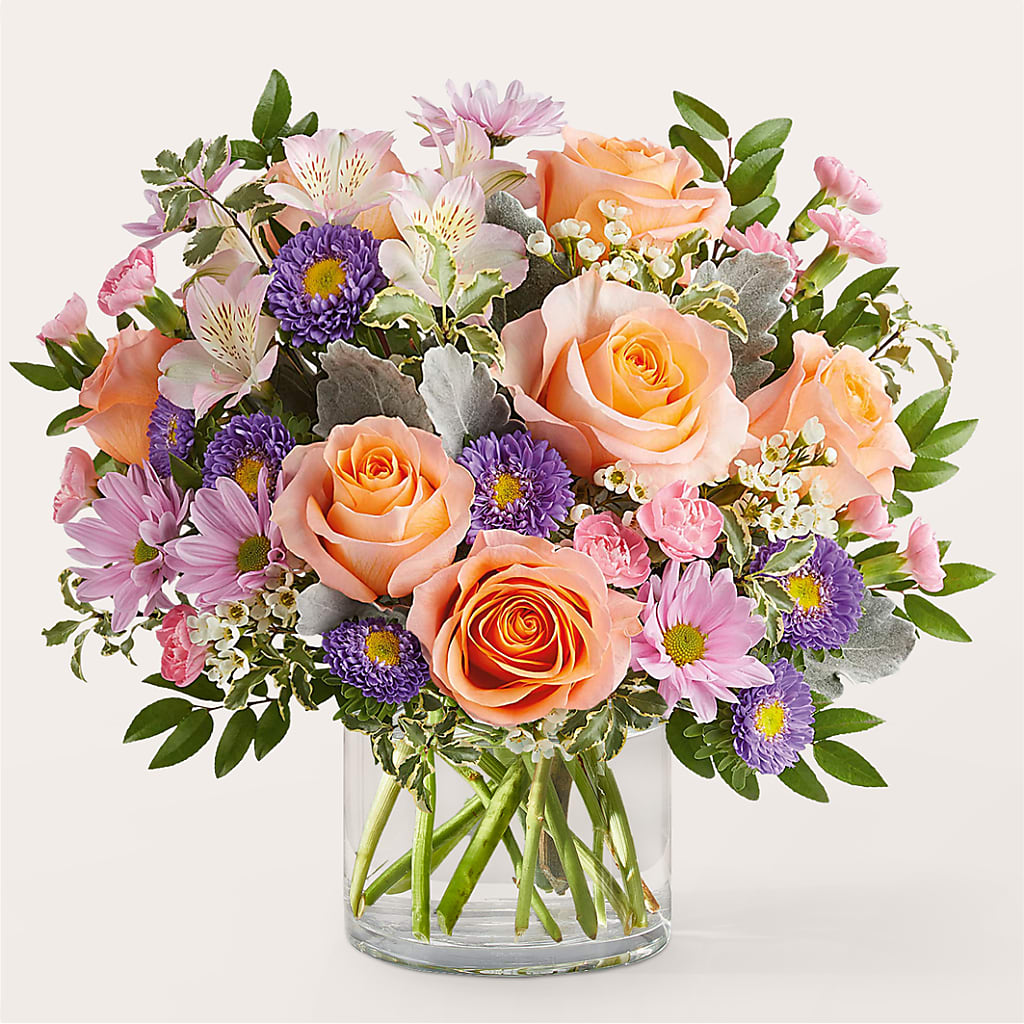 Glimmer Bouquet – Ivory Hills Floral Designs, Keeling VA