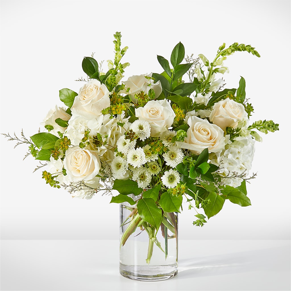 Hint of Vanilla Bouquet – Ivory Hills Floral Designs, Keeling VA
